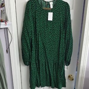 Elegant Green Long Sleeve Dress